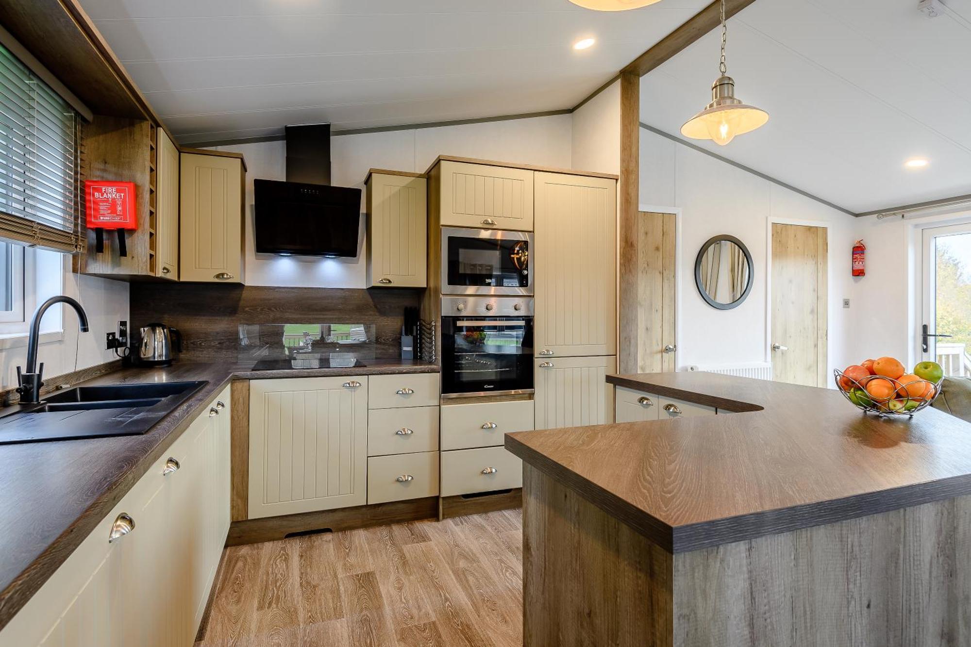 Hotel Western Kenwick Park 3*
